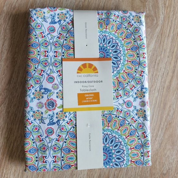 NWT C&C California Paisley Oblong 60"x84" Indoor Outdoor Tablecloth Water Resist - Picture 1 of 5